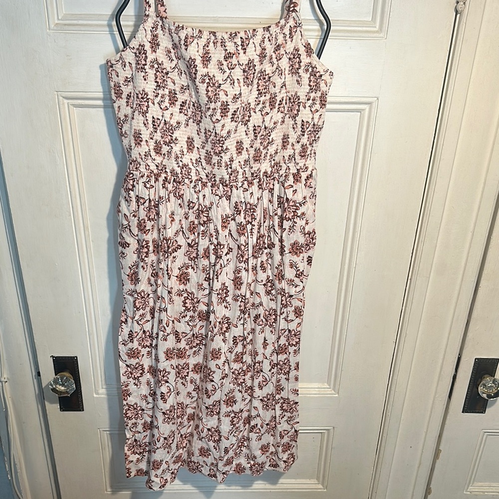 Old Navy Floral Print Midi Dress